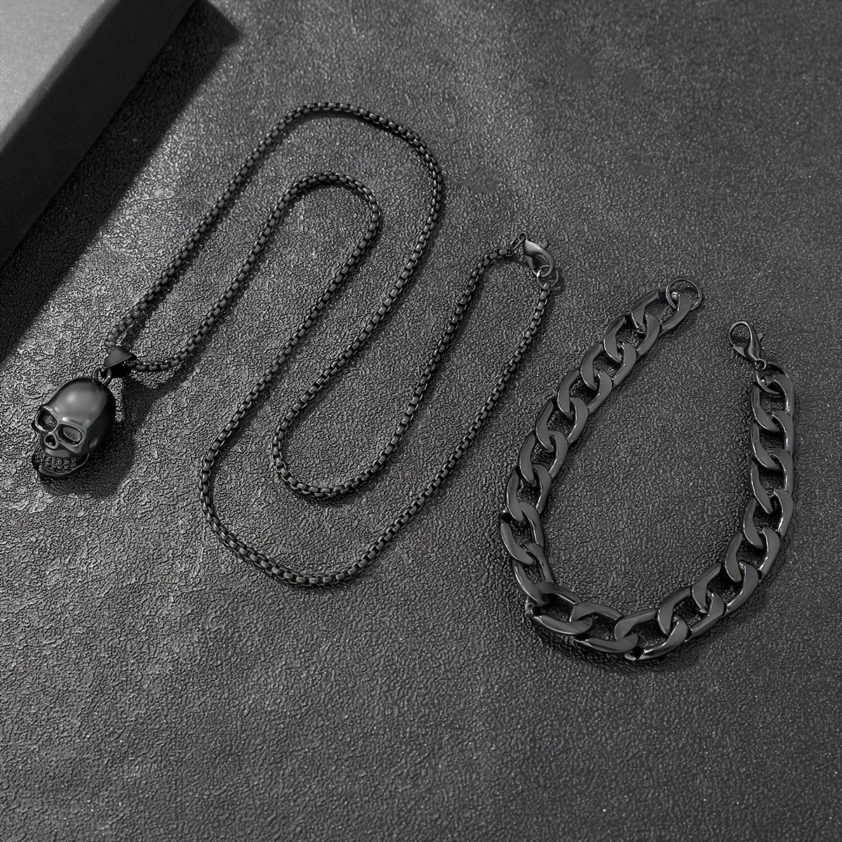 Skull Pendant Necklace and Bracelet Set for Men